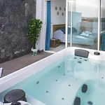 Monterey House 別荘 プラヤ・ブランカ