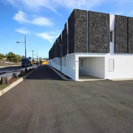 Monterey House Casa vacanze *