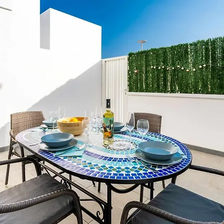 Ferienhaus Monterey House *